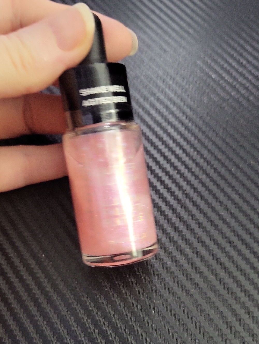 NEW Wet Nβ Wild Shimmering Pink Liquid Body Illuminator